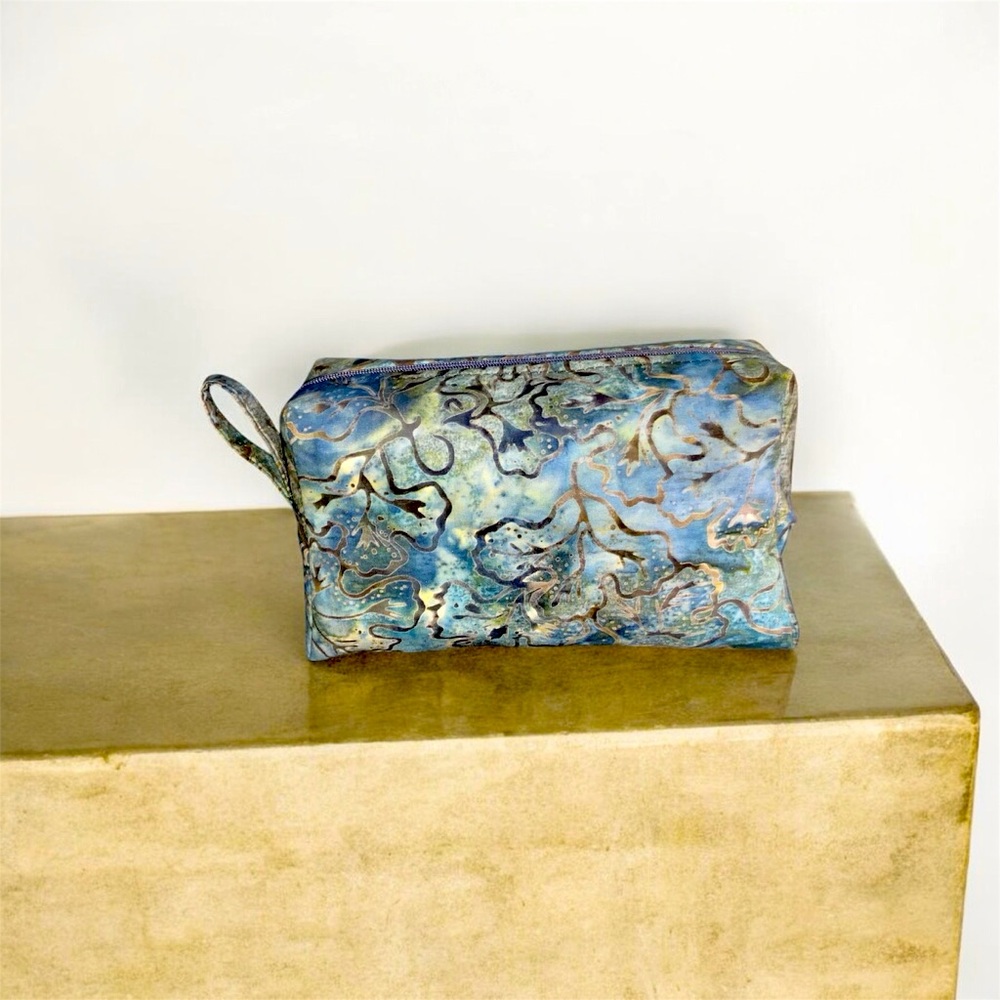Elegant Watercolor Floral Cosmetic Bag